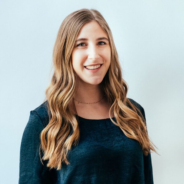 Image of NYC psychotherapy clinical intern, Sydney Neustadt.